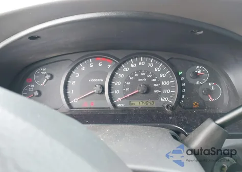 2005 Toyota Tundra Sr5 z USA, uszkodzony, nr VIN 5TBRU34195S449948